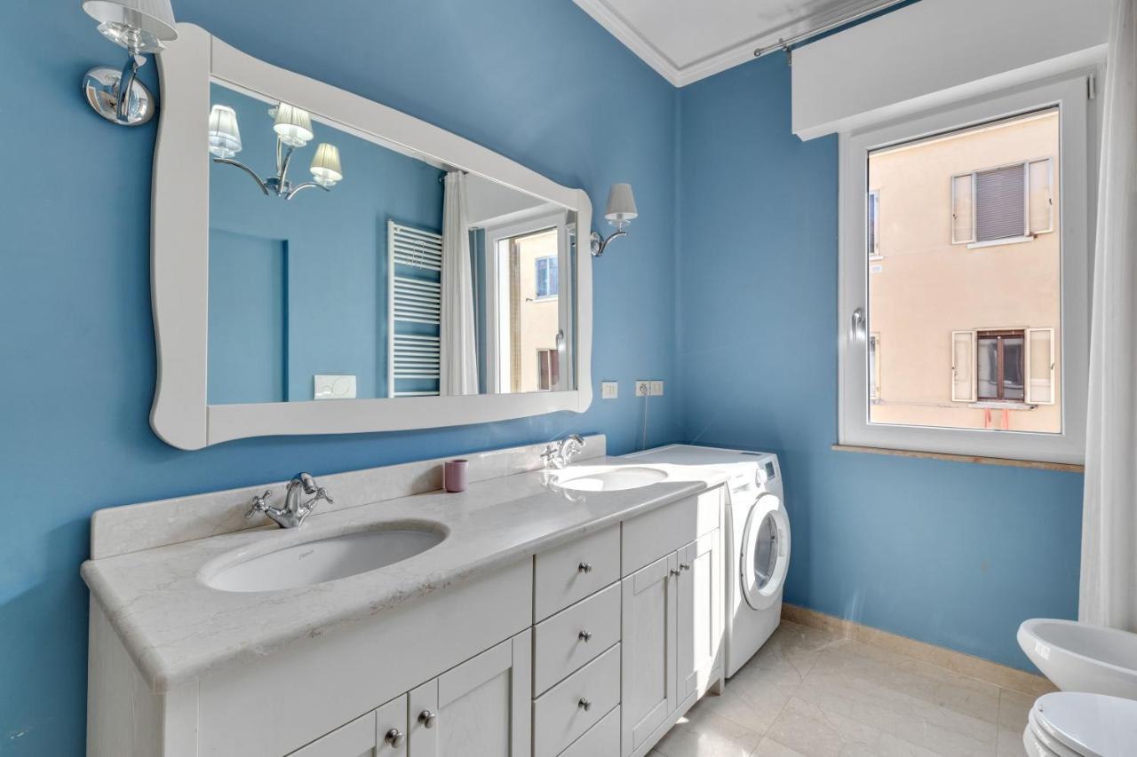 Elegant Blue Apartment Vicenza Esterno foto